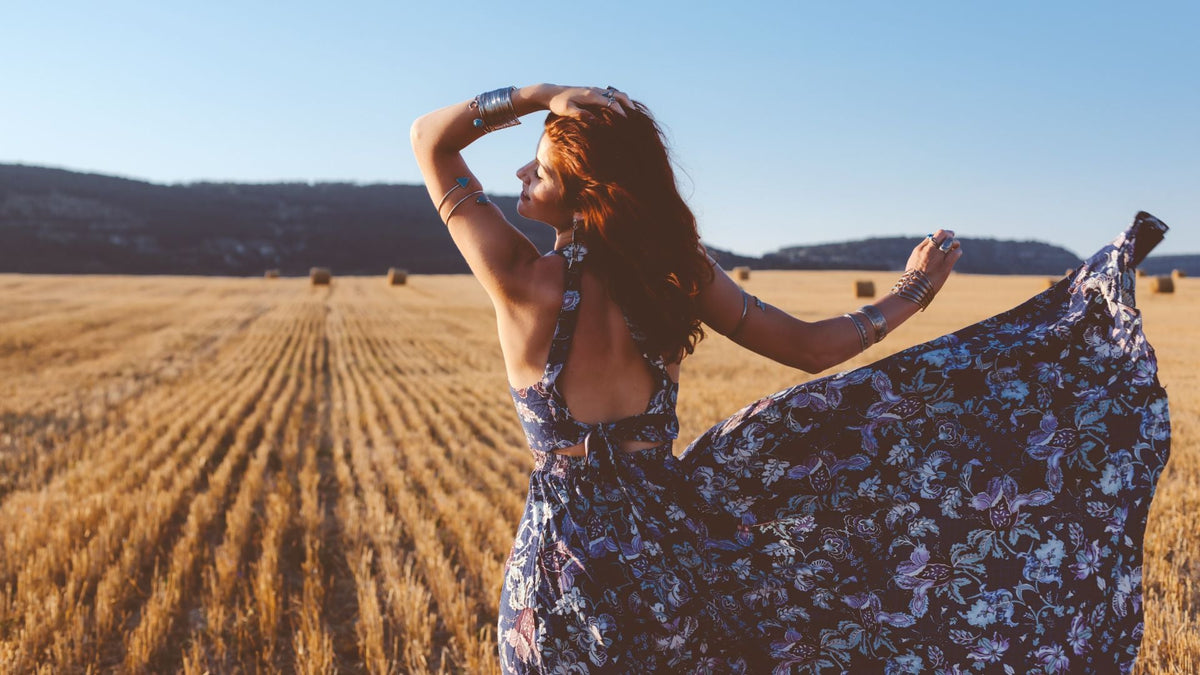 How To Choose The Right Fabric For Summer Clothing