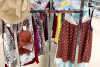 Tips For Shopping Secondhand Clothing Online Safely