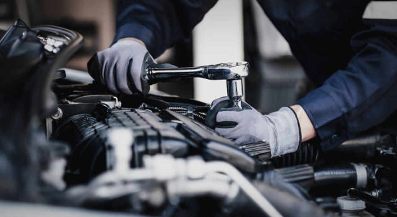 What Are The Best Car Maintenance Tips For Beginners